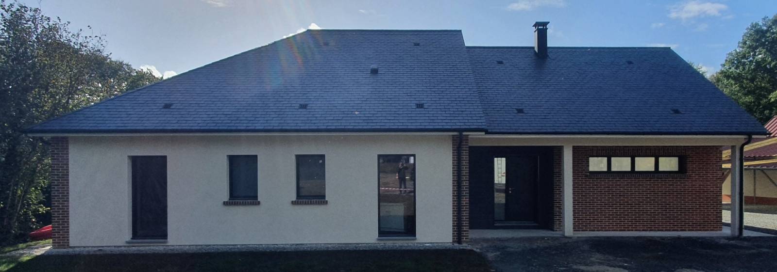 Maison neuve à vendre bien construite proche de Barentin 