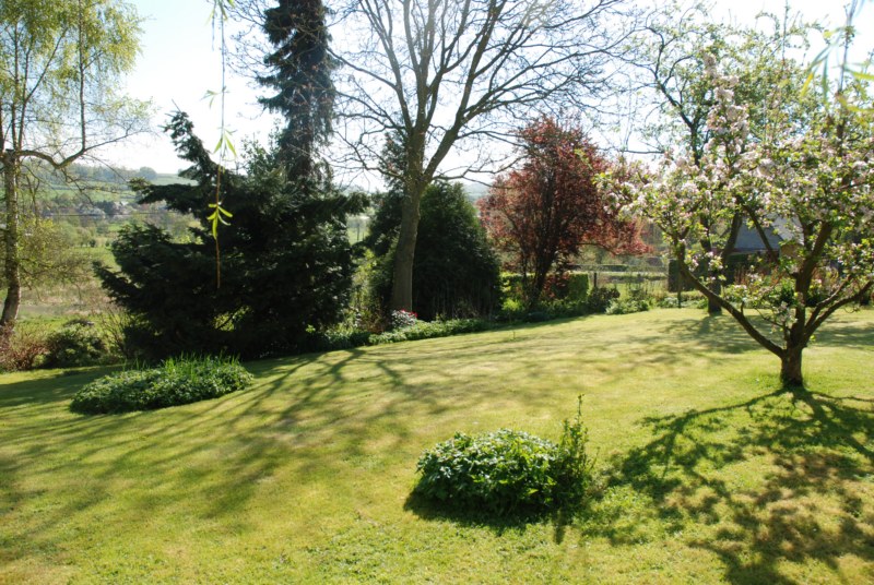 TERRAIN CONSTRUCTIBLE A MEULERS A VENDRE